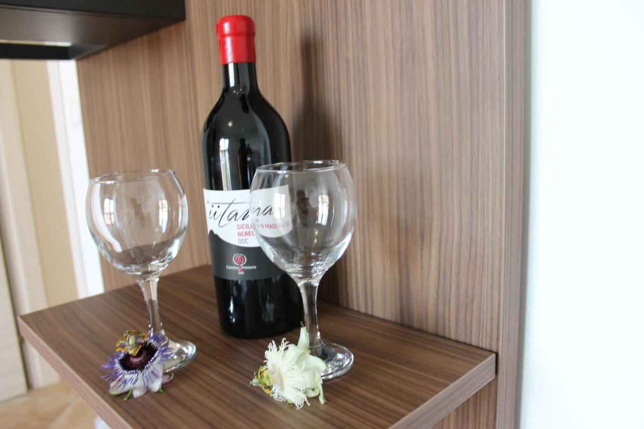 Maison De Cheeramie - Tourist Apartments Tra Mare E Etna ماسكالي المظهر الخارجي الصورة
