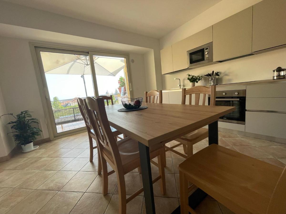 Maison De Cheeramie - Tourist Apartments Tra Mare E Etna ماسكالي المظهر الخارجي الصورة