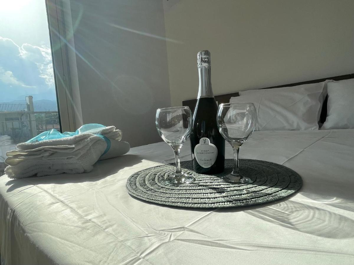 Maison De Cheeramie - Tourist Apartments Tra Mare E Etna ماسكالي المظهر الخارجي الصورة